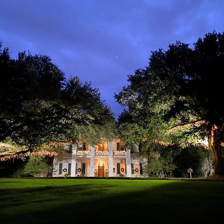 Monmouth Historic Inn ناتشيز، مسيسيبي المظهر الخارجي الصورة