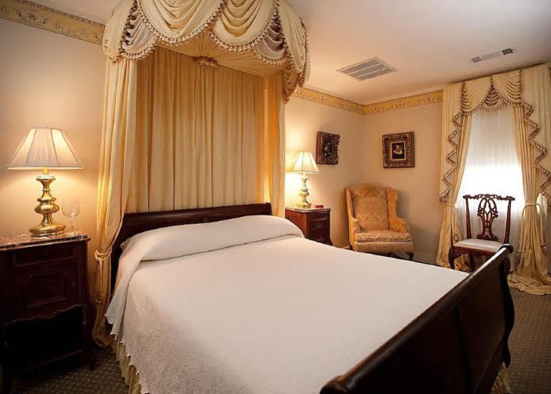 Monmouth Historic Inn ناتشيز، مسيسيبي المظهر الخارجي الصورة